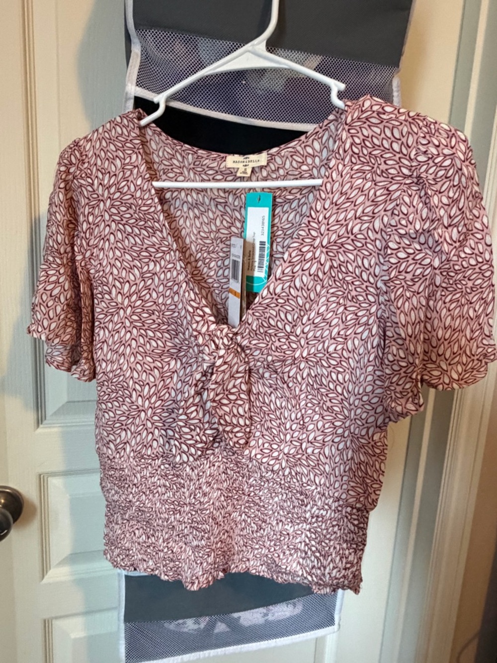 Mason & Belle Dusty Pink Leaf-Print V-Neck Tie-Front Blouse, NWT